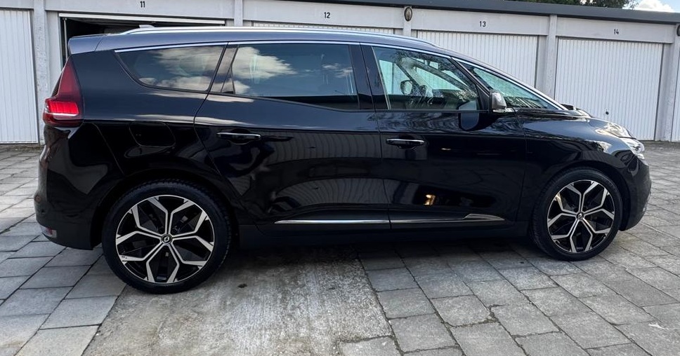 Verkocht !! Renault Grand Scenic 1.3 TCE 140 EDC INTENS – 103 kW – 2022 – Slechts 76.398 km – 1ste eigenaar (BTW-wagen)