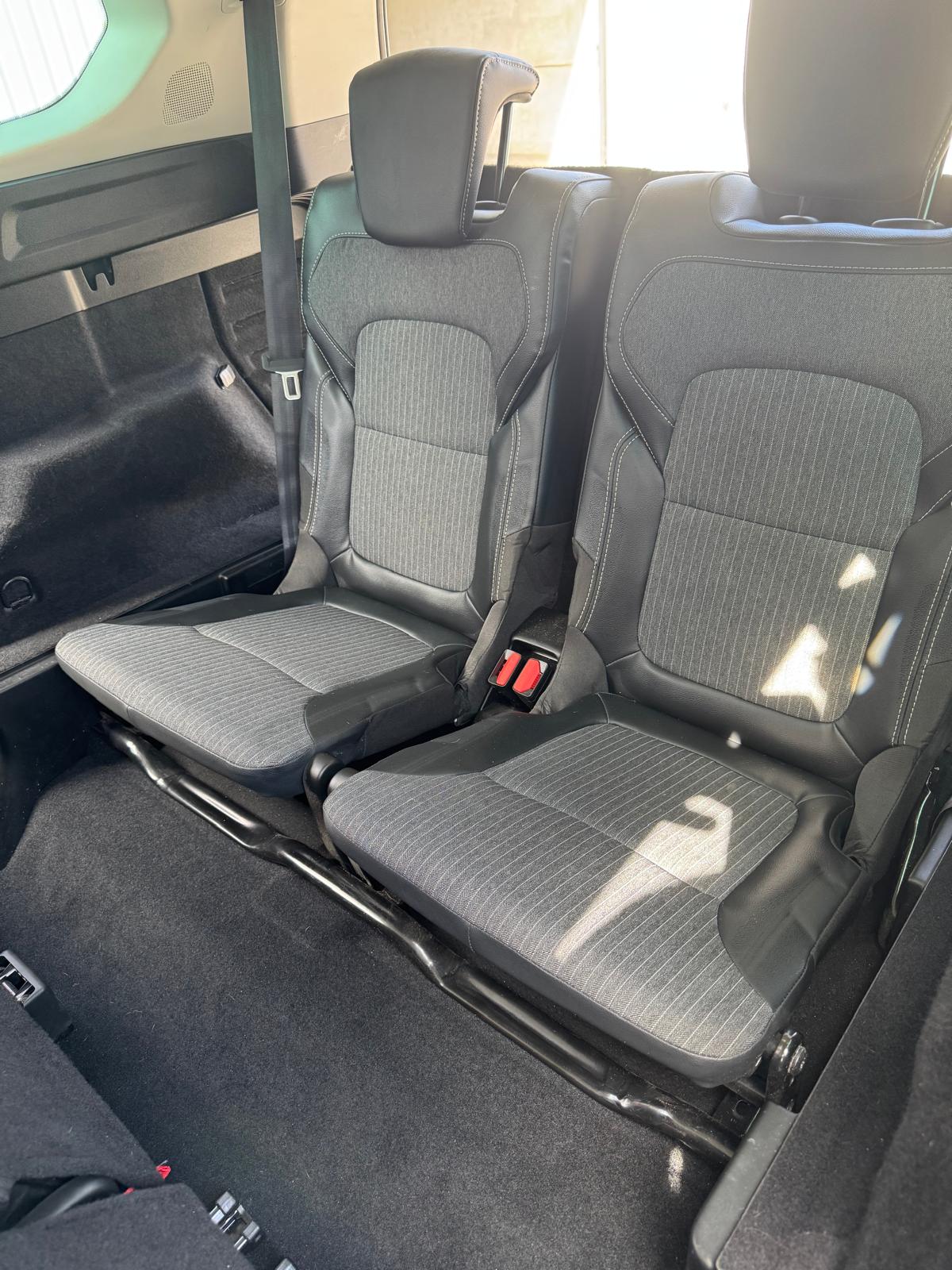 Verkocht !! Renault Grand Scenic 1.3 TCE 140 EDC INTENS – 103 kW – 2022 – Slechts 76.398 km – 1ste eigenaar (BTW-wagen)