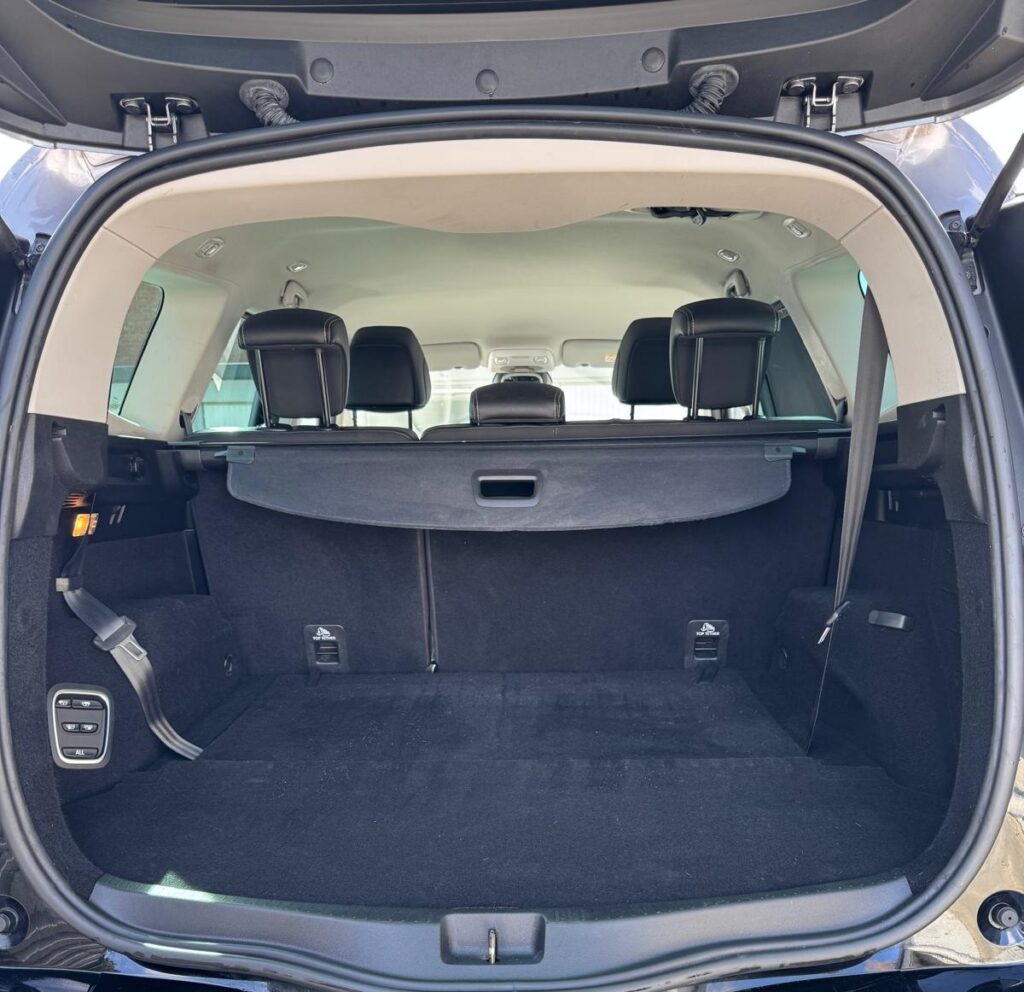 Verkocht !! Renault Grand Scenic 1.3 TCE 140 EDC INTENS – 103 kW – 2022 – Slechts 76.398 km – 1ste eigenaar (BTW-wagen)