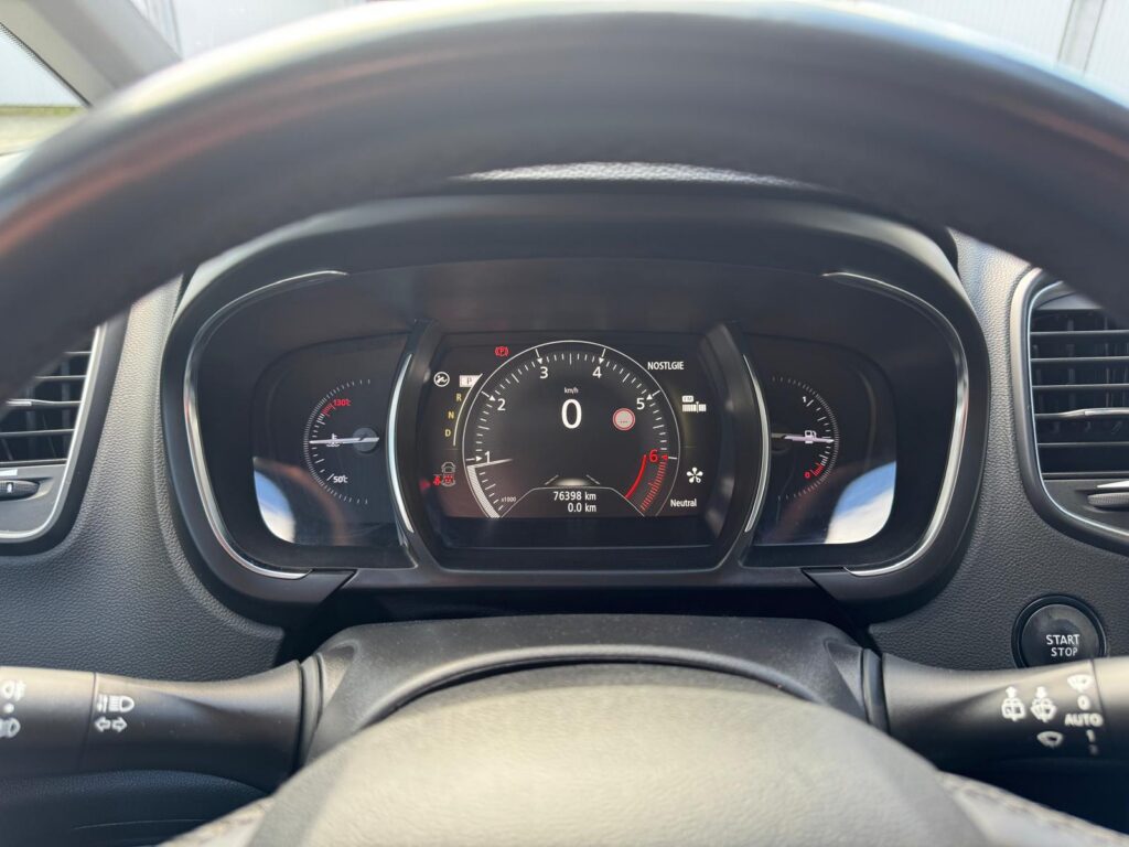 Verkocht !! Renault Grand Scenic 1.3 TCE 140 EDC INTENS – 103 kW – 2022 – Slechts 76.398 km – 1ste eigenaar (BTW-wagen)