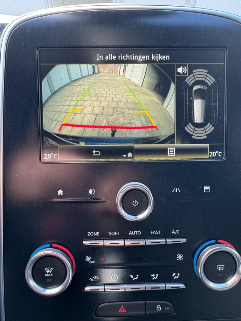 Verkocht !! Renault Grand Scenic 1.3 TCE 140 EDC INTENS – 103 kW – 2022 – Slechts 76.398 km – 1ste eigenaar (BTW-wagen)