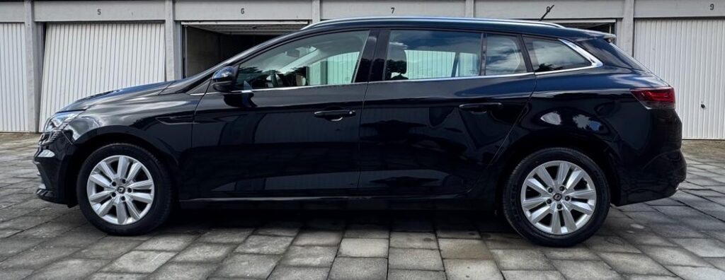 Verkocht !! Renault Megane SW 1.33 TCe Zen – reeds gekeurd voor verkoop – Manueel – 85 kW – 05/2021 – 57.784 km