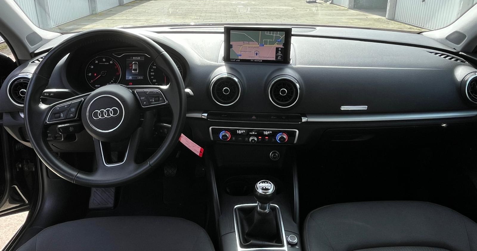 Vendu !! Audi A3 Berline 30 TFSI Essence – Année 2019 – État exceptionnel