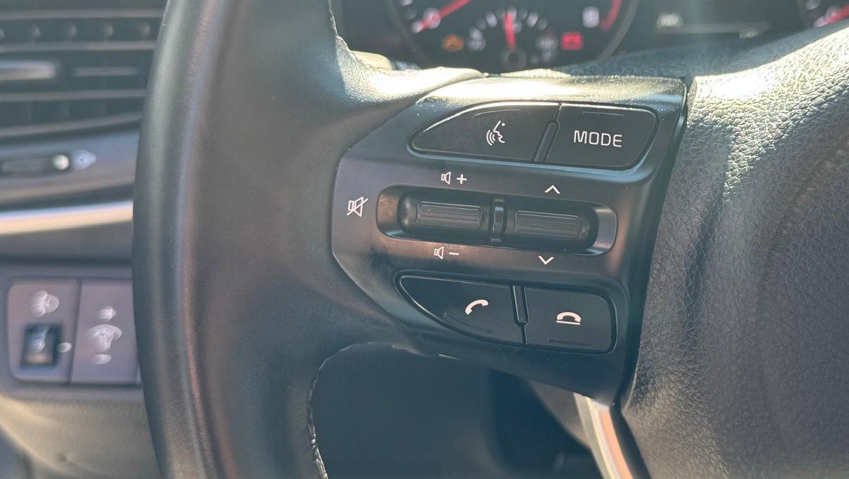 Verkocht !! Kia Stonic 1.0 Pure – 73.5 kW – 2022 – Slechts 20.699 km – heeft nog fabrieksgarantie tot 2029