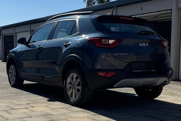 Verkocht !! Kia Stonic 1.0 Pure – 73.5 kW – 2022 – Slechts 20.699 km – heeft nog fabrieksgarantie tot 2029