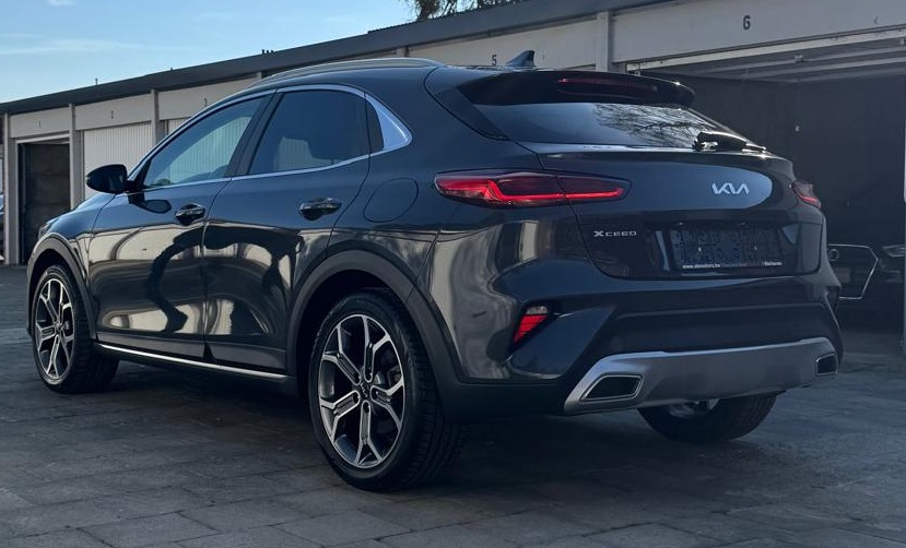 Verkocht !! Kia XCeed 1.0 T-GDI PULSE – Manueel – Eerste eigenaar – bouwjaar 2022 – (BTW-wagen)