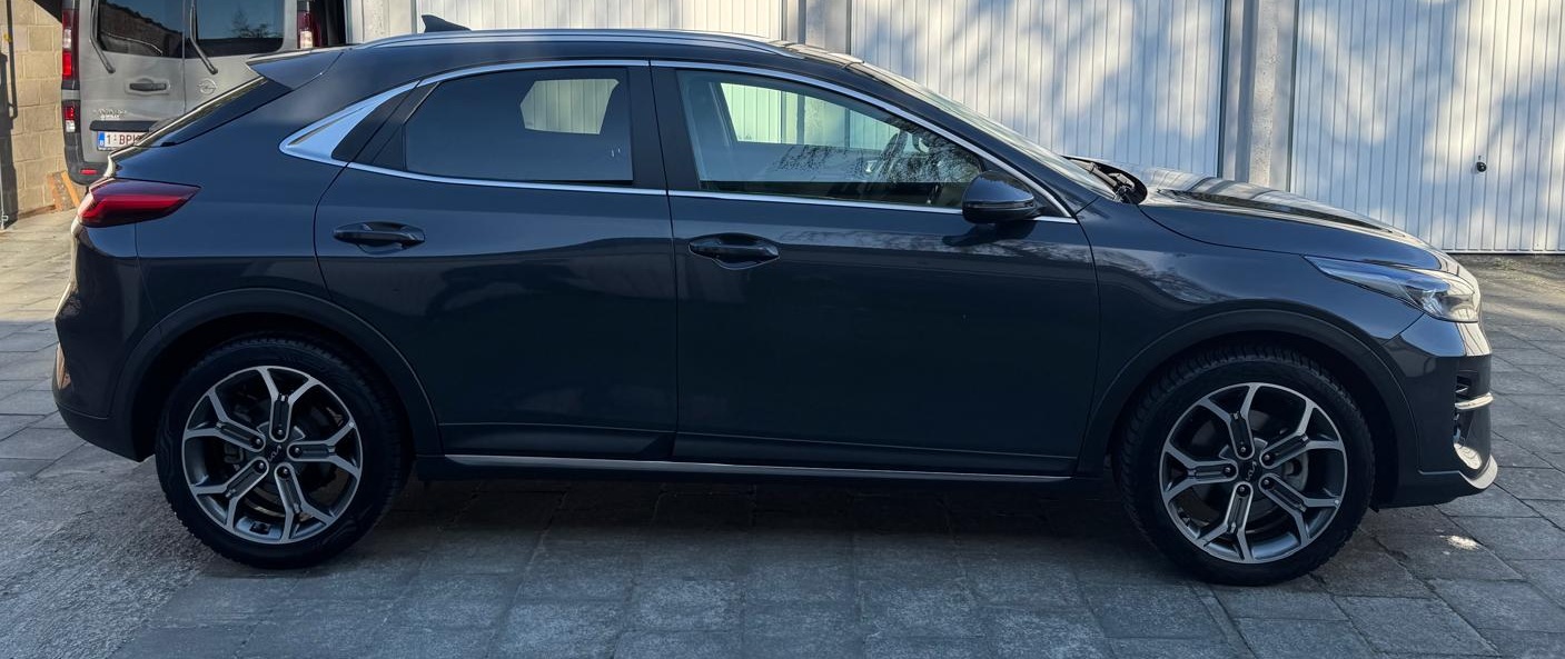 Verkocht !! Kia XCeed 1.0 T-GDI PULSE – Manueel – Eerste eigenaar – bouwjaar 2022 – (BTW-wagen)