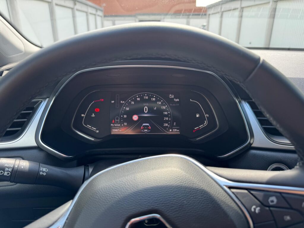 Verkocht !! Renault Captur 1.0 TCe 90 Techno – 2022 – Slechts 55.412 km – Eerste eigenaar – BTW-wagen