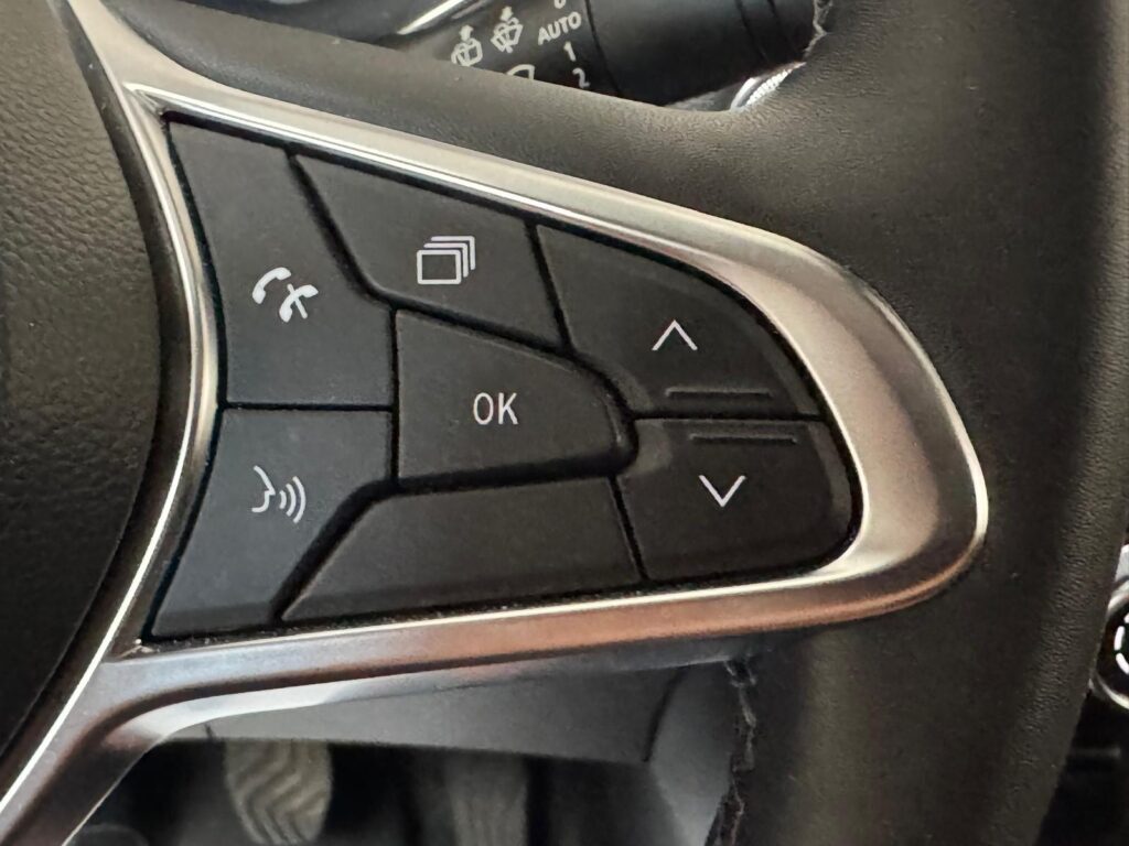 Verkocht !! Renault Captur 1.0 TCe 90 Techno – 2022 – Slechts 51.566 km – Eerste eigenaar – BTW-wagen