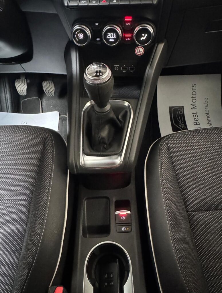 Verkocht !! Renault Captur 1.0 TCe 90 Techno – 2022 – Slechts 51.566 km – Eerste eigenaar – BTW-wagen
