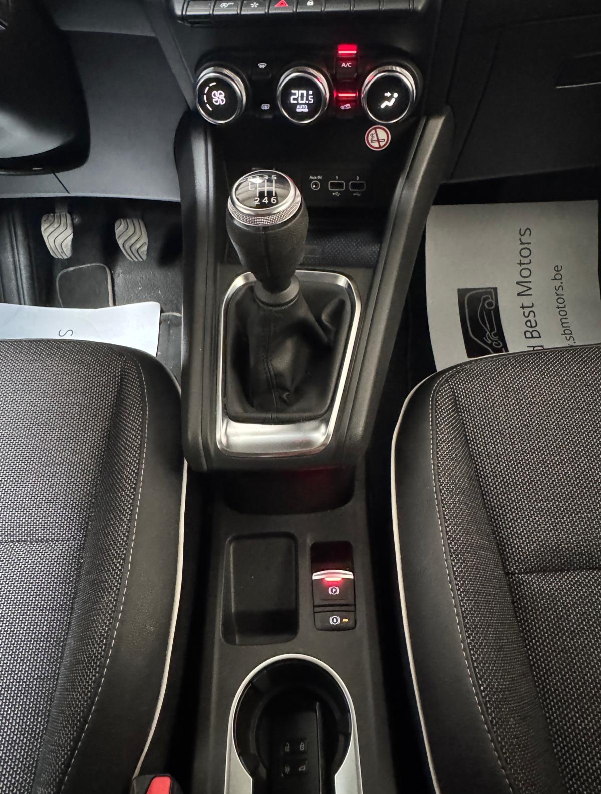 Verkocht !! Renault Captur 1.0 TCe 90 Techno – 2022 – Slechts 51.566 km – Eerste eigenaar – BTW-wagen