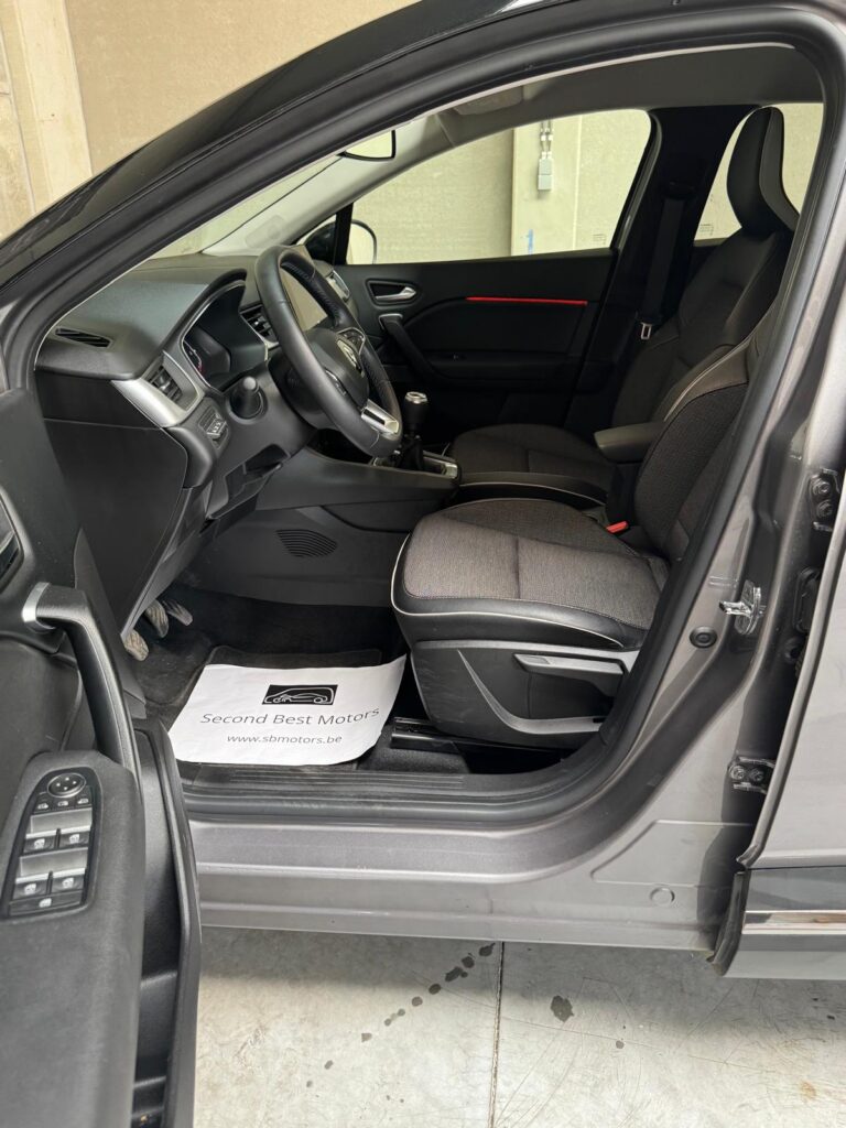 Verkocht !! Renault Captur 1.0 TCe 90 Intens – 2022 – Slechts 47.239 km – Eerste eigenaar – BTW-wagen