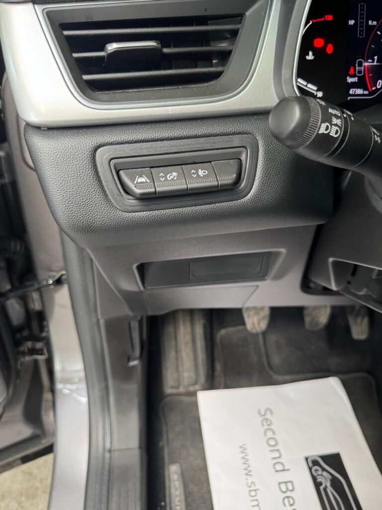 Verkocht !! Renault Captur 1.0 TCe 90 Intens – 2022 – Slechts 47.239 km – Eerste eigenaar – BTW-wagen
