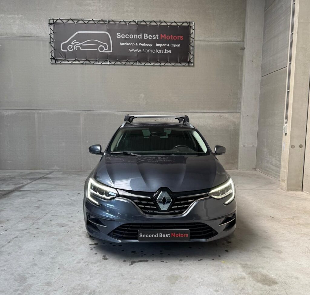Verkocht !! Renault Mégane IV Grandtour Intens 1.3 TCe 103 kW 12/01/2022 62.089 km 1ste eigenr (BTW wagen)