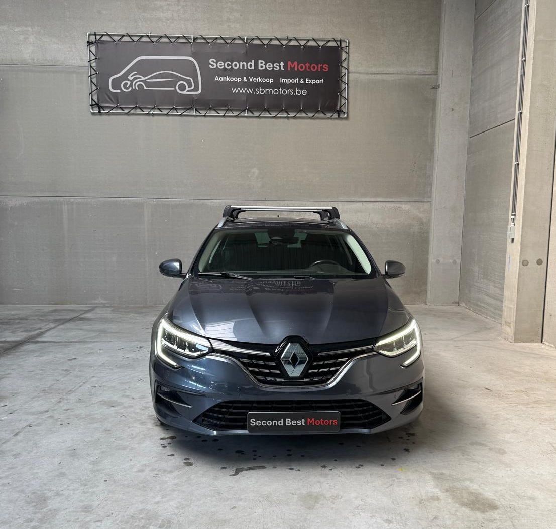 Verkocht !! Renault Mégane IV Grandtour Intens 1.3 TCe 103 kW 12/01/2022 62.089 km 1ste eigenr (BTW wagen)