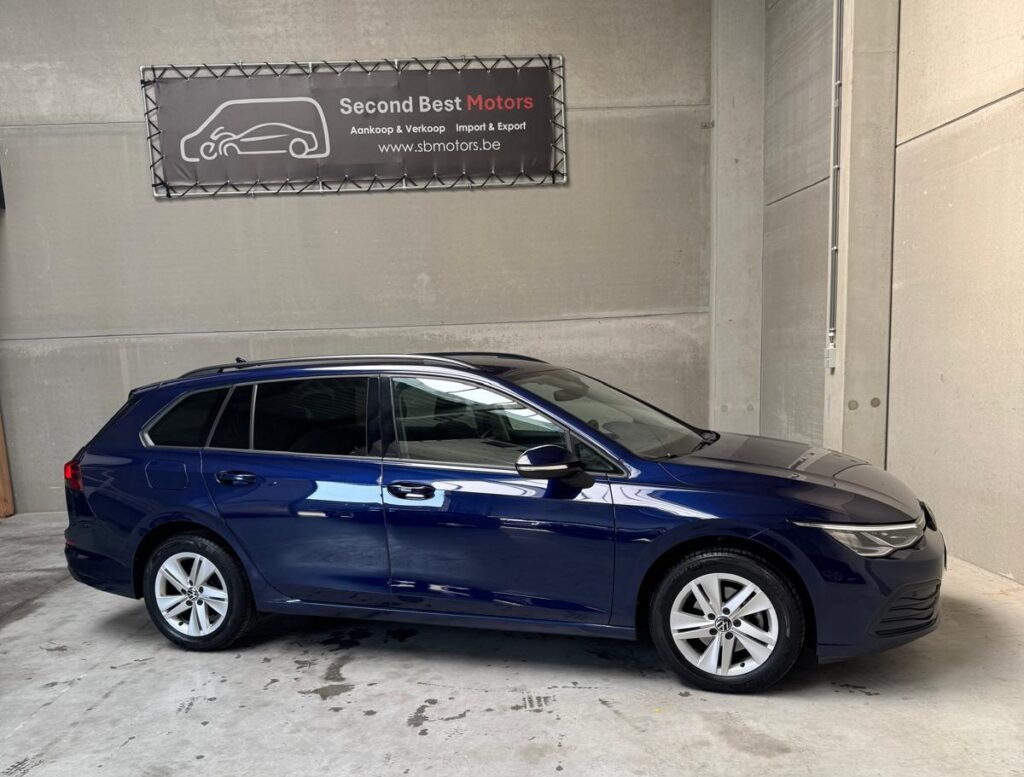 Vendu !! Volkswagen Golf VIII Variant Life 1.5 TSI ACT – 96 kW – 2022 – 74.754 km 1er propriétaire (véhicule TVA)