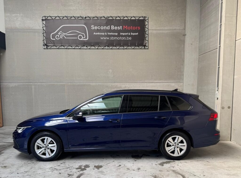 Vendu !! Volkswagen Golf VIII Variant Life 1.5 TSI ACT – 96 kW – 2022 – 74.754 km 1er propriétaire (véhicule TVA)