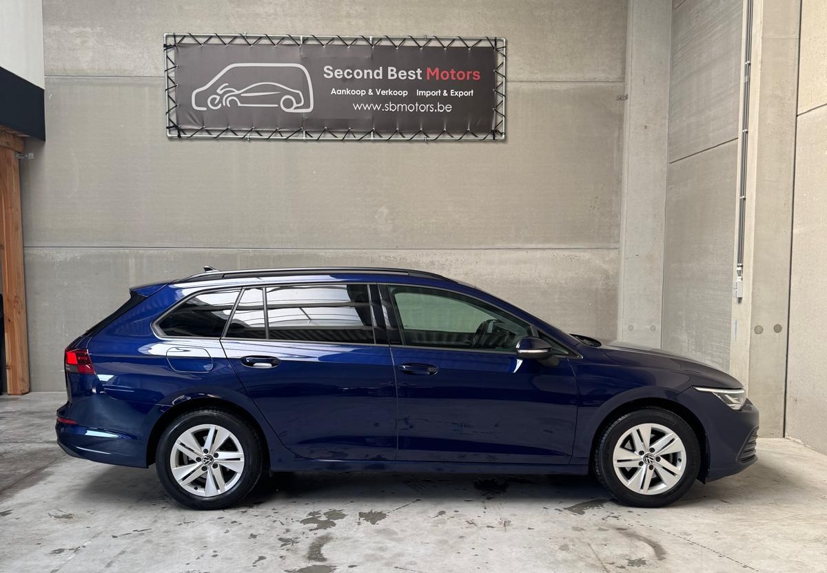 Vendu !! Volkswagen Golf VIII Variant Life 1.5 TSI ACT – 96 kW – 2022 – 74.754 km 1er propriétaire (véhicule TVA)
