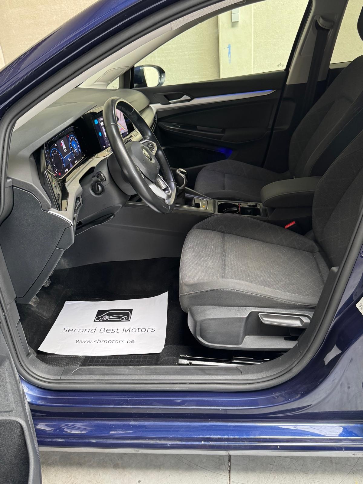 Vendu !! Volkswagen Golf VIII Variant Life 1.5 TSI ACT – 96 kW – 2022 – 74.754 km 1er propriétaire (véhicule TVA)
