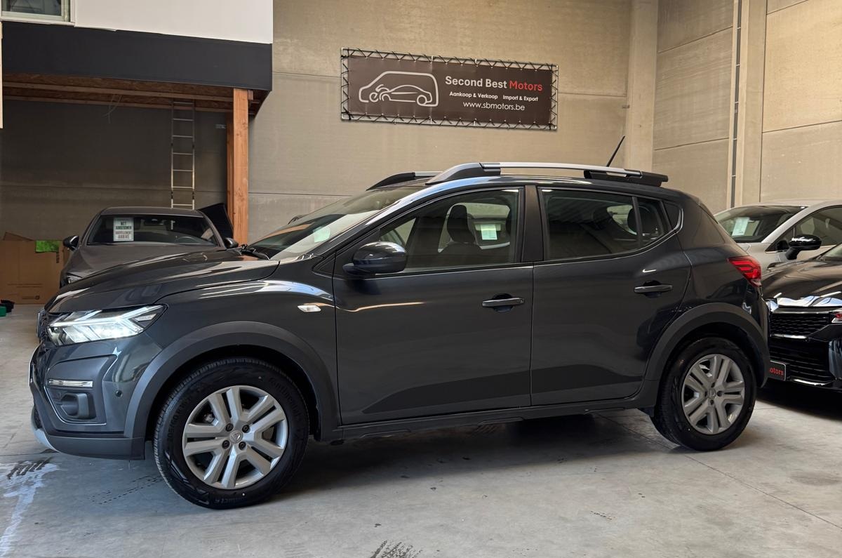 Verkocht !! Dacia Sandero Stepway 1.0 TCe 90 Comfort + City Pack – 2022 – Slechts 25.110 km – Eerste eigenaar
