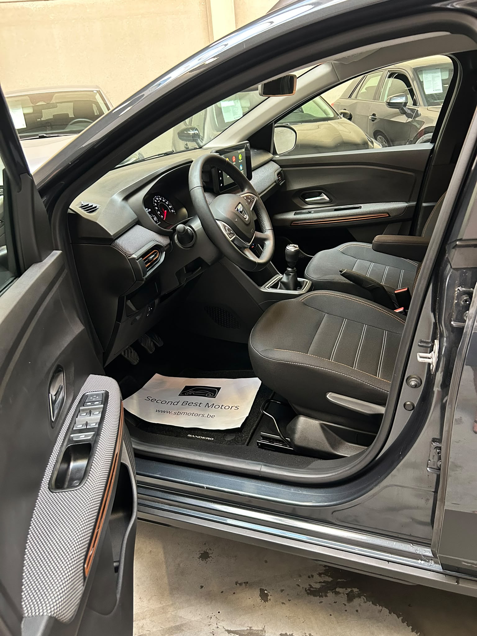 Verkocht !! Dacia Sandero Stepway 1.0 TCe 90 Comfort + City Pack – 2022 – Slechts 25.110 km – Eerste eigenaar