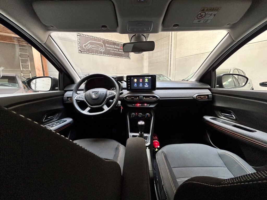 Verkocht !! Dacia Sandero Stepway 1.0 TCe 90 Comfort + City Pack – 2022 – Slechts 25.110 km – Eerste eigenaar