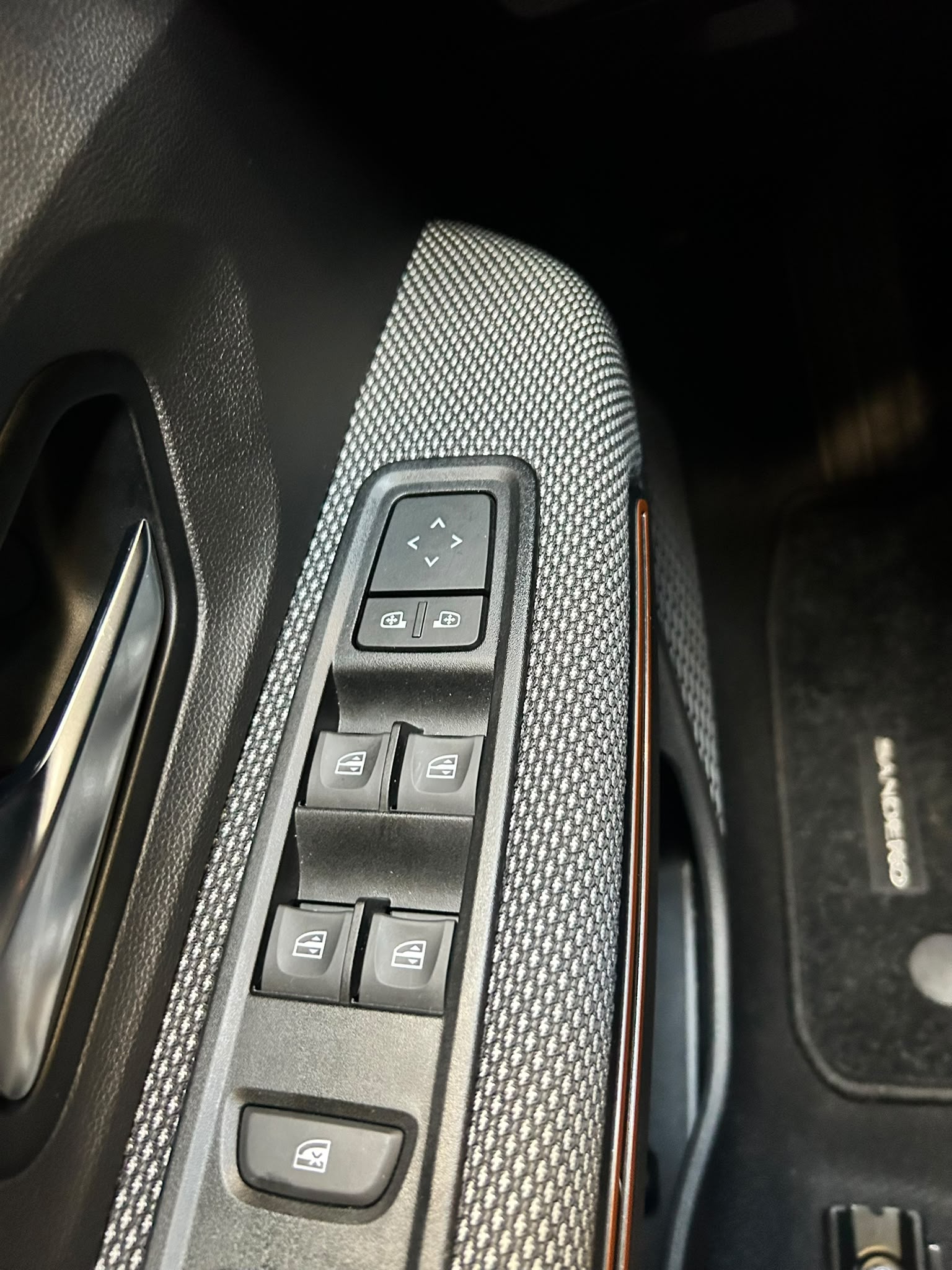 Verkocht !! Dacia Sandero Stepway 1.0 TCe 90 Comfort + City Pack – 2022 – Slechts 25.110 km – Eerste eigenaar