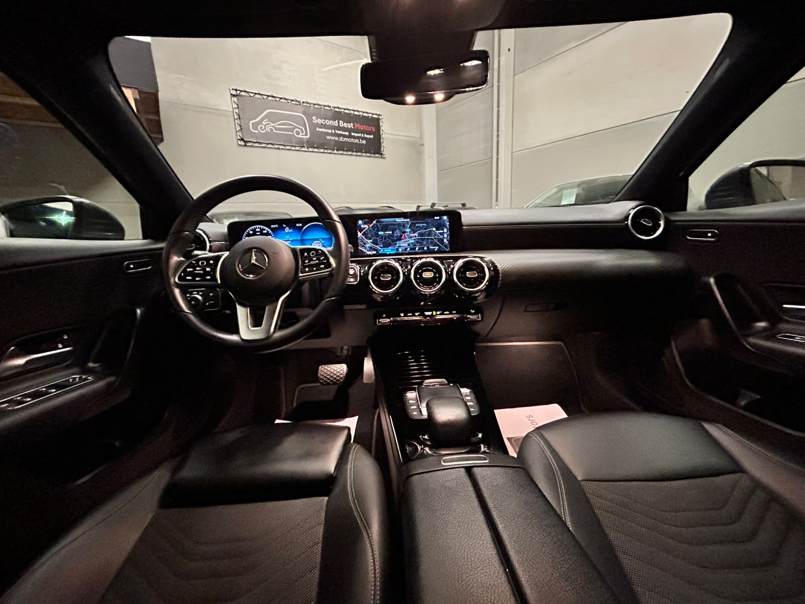 Verkocht !! Mercedes A‑Klasse 180 Business Edition – Automaat – 2022 – Slechts 47.736 km – Eerste eigenaar – BTW‑wagen