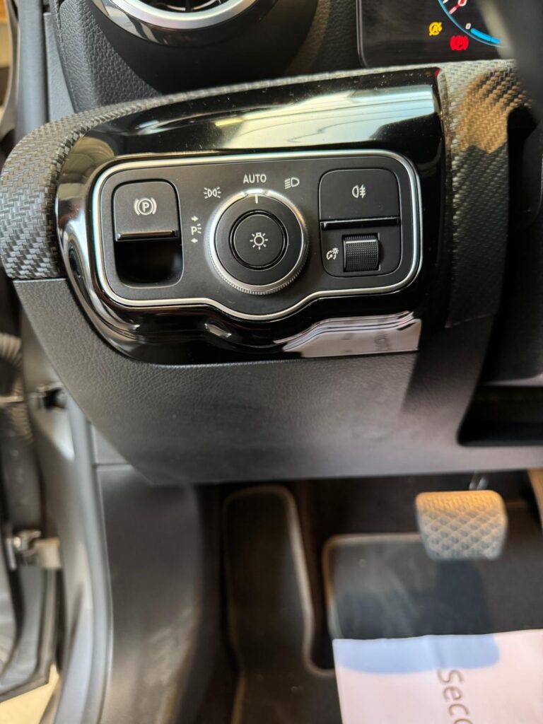 Verkocht !! Mercedes A‑Klasse 180 Business Edition – Automaat – 2022 – Slechts 47.736 km – Eerste eigenaar – BTW‑wagen