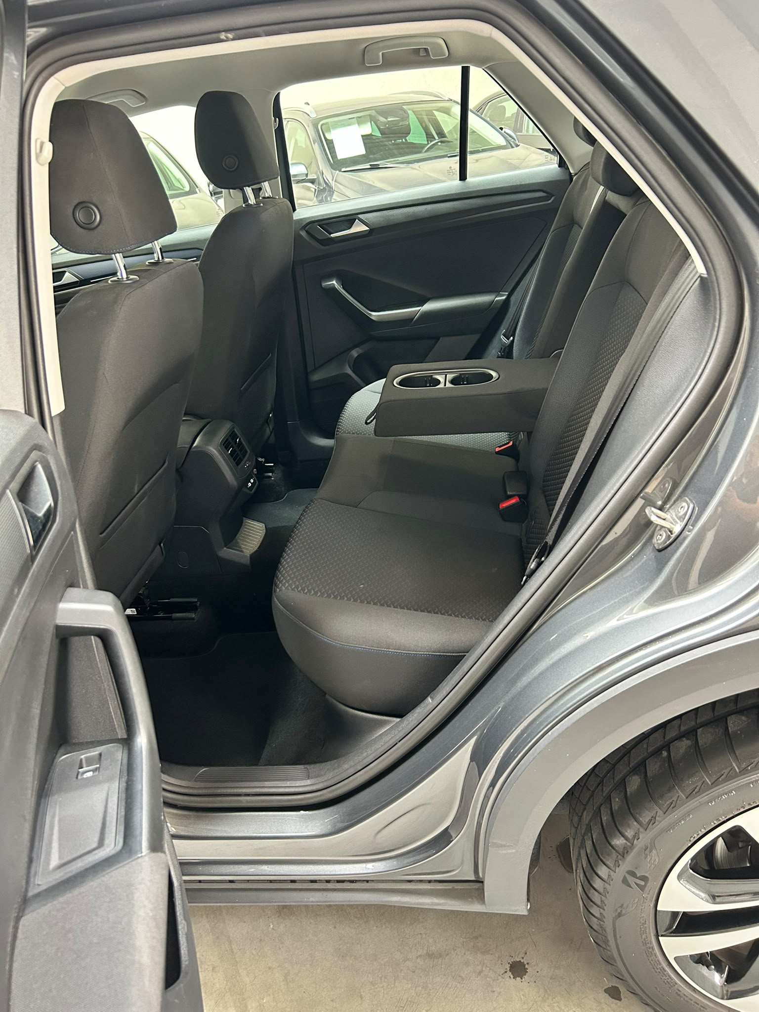 Volkswagen T‑Roc 1.0 TSI UNITED – 2021 – 59.952 km – Premier propriétaire – TVA déductible