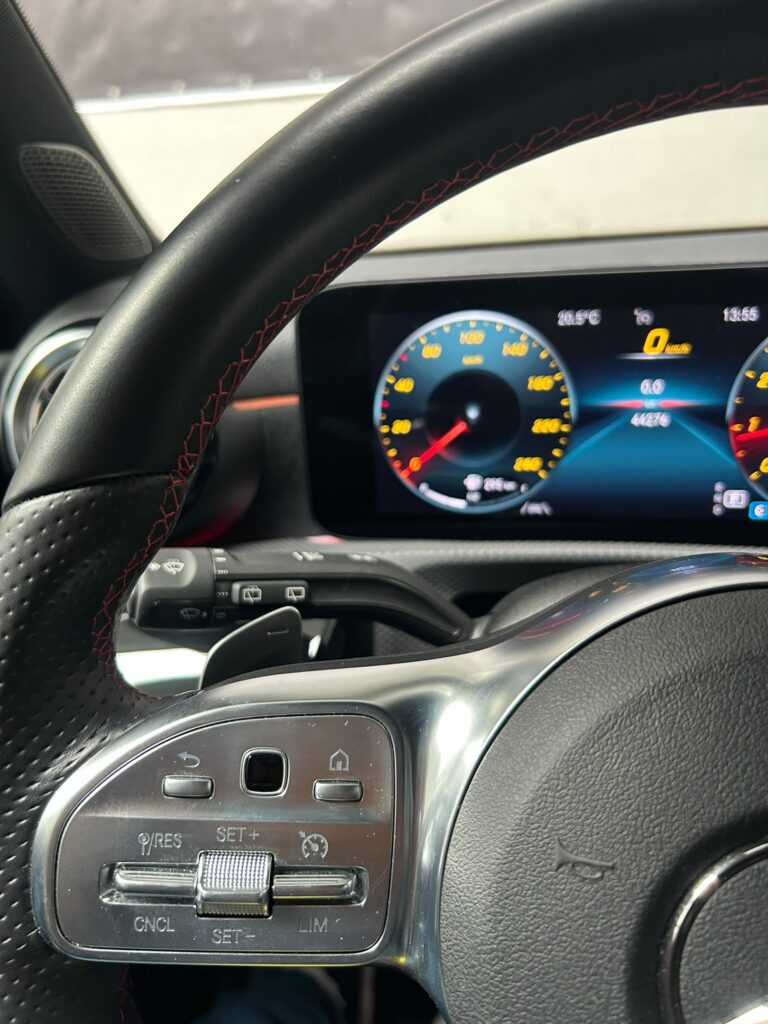 Mercedes-Benz A-Klasse 180 AMG Line – Automaat – 08/2022 – 44.131 km – Eerste eigenaar – BTW-aftrekbaar