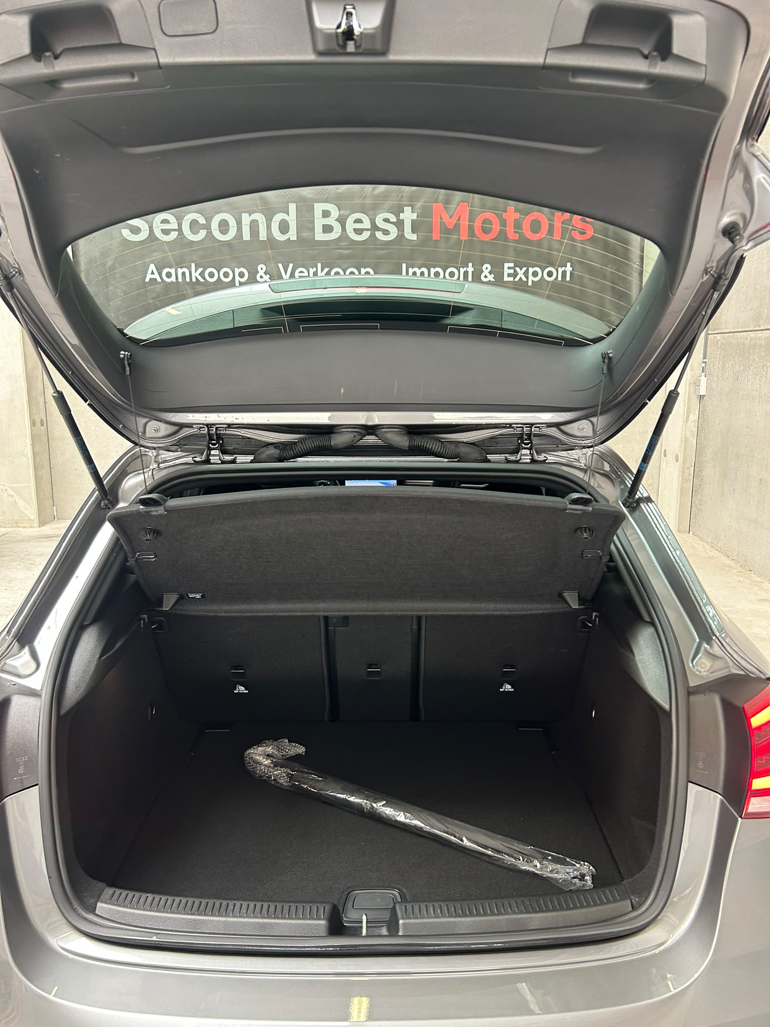 Mercedes-Benz A-Klasse 180 AMG Line – Automaat – 08/2022 – 44.131 km – Eerste eigenaar – BTW-aftrekbaar