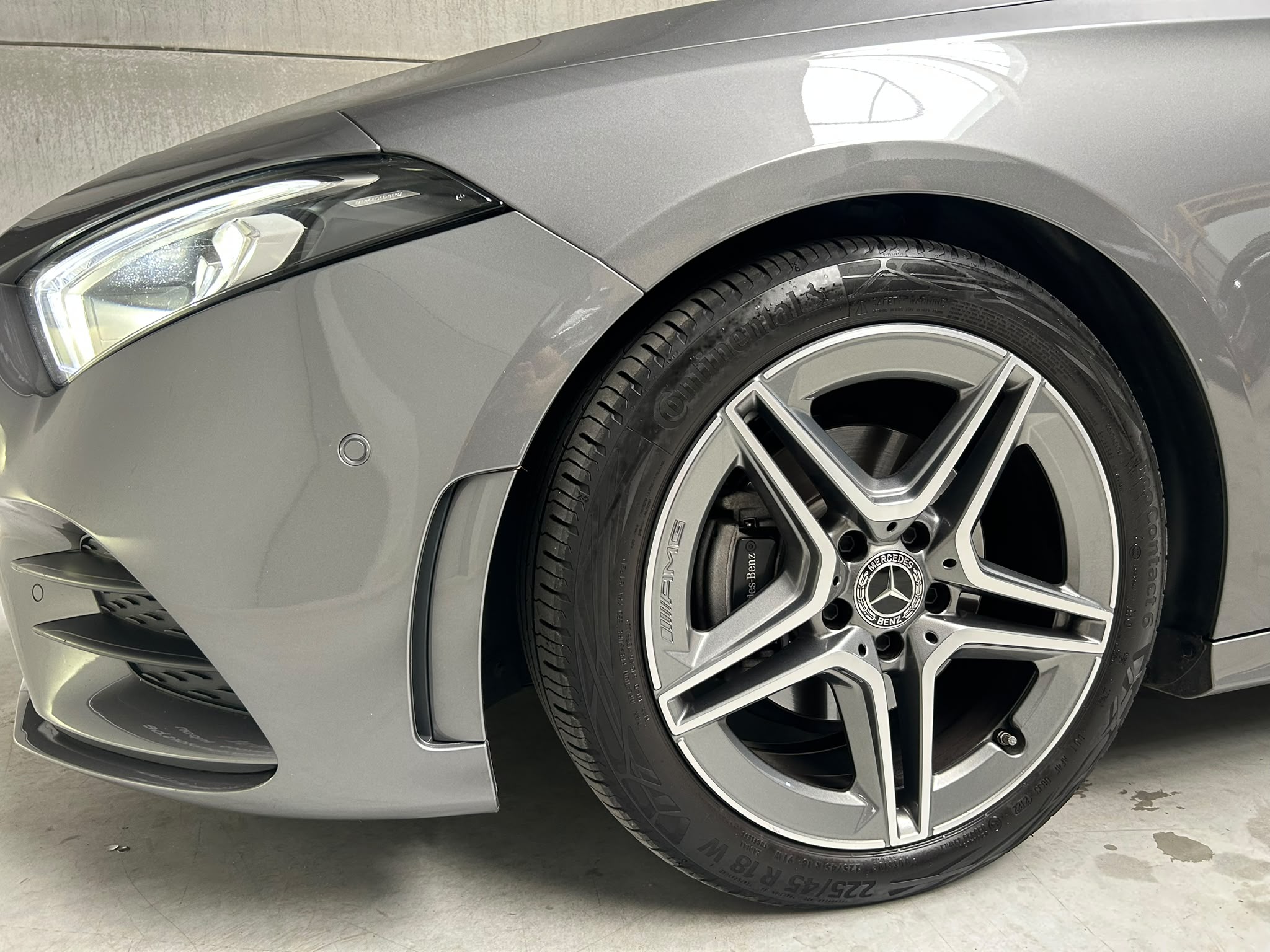 Mercedes-Benz A-Klasse 180 AMG Line – Automaat – 08/2022 – 44.131 km – Eerste eigenaar – BTW-aftrekbaar