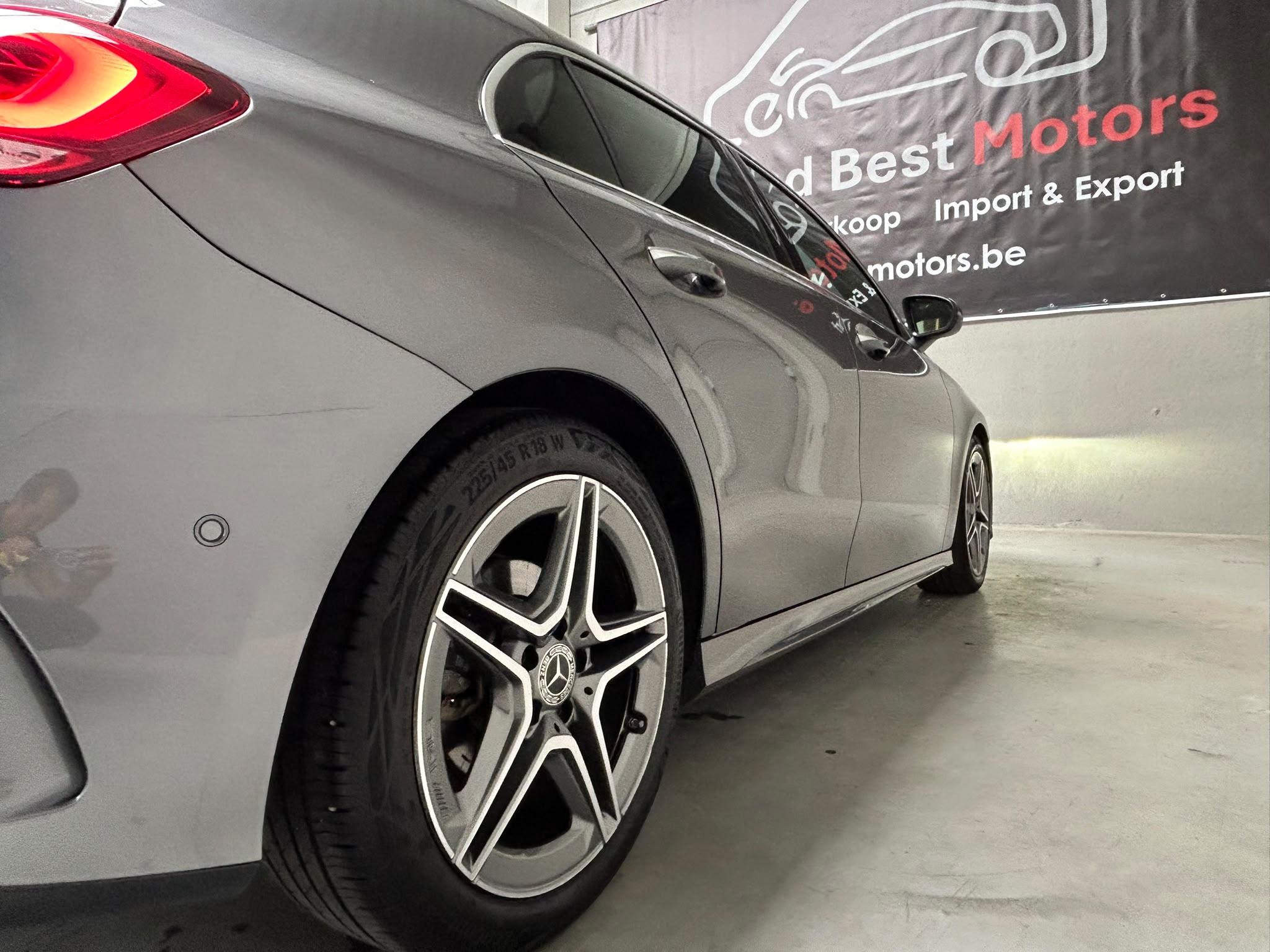 Mercedes-Benz A-Klasse 180 AMG Line – Automaat – 08/2022 – 44.131 km – Eerste eigenaar – BTW-aftrekbaar