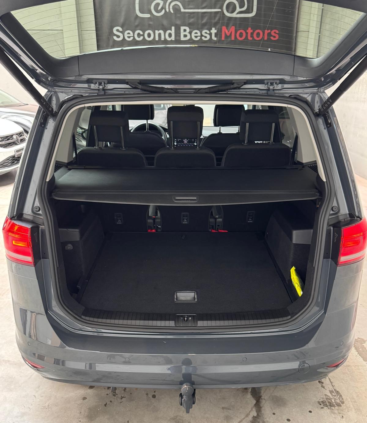 Volkswagen Touran 1.5 TSI Business – 150 pk – Manueel – 5 plaatsen – 19/09/2023 – 85.472 km – Eerste eigenaar – BTW-wagen