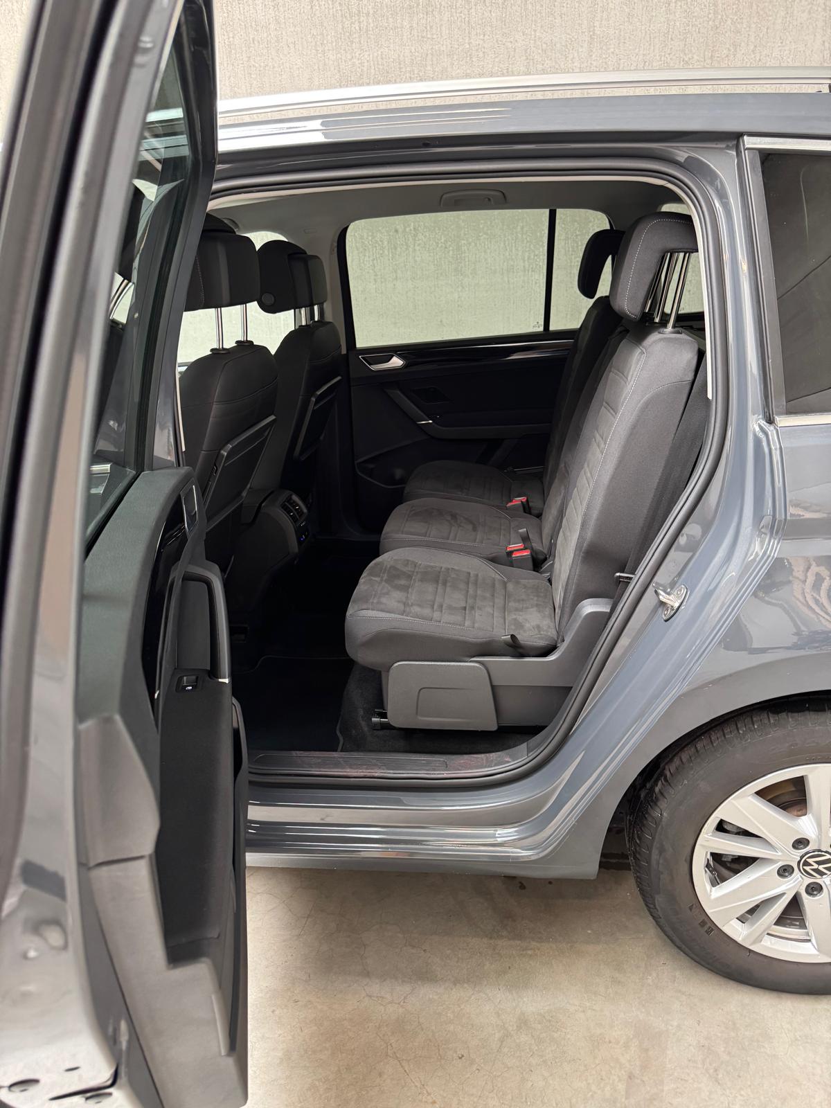 Volkswagen Touran 1.5 TSI Business – 150 pk – Manueel – 5 plaatsen – 19/09/2023 – 85.472 km – Eerste eigenaar – BTW-wagen